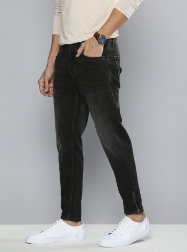 Mast & Harbour Men Black Slim Tapered Fit Mid-Rise Clean Look Stretchable Jeans