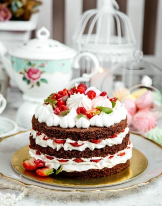 Lite Chocolate Cake