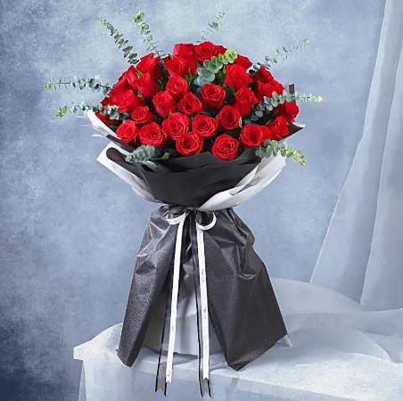 Roses in Obsidian