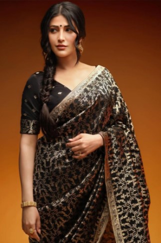 Banarasi Silk Black Zari Woven Saree with Gold Border – Festive & Wedding Wear